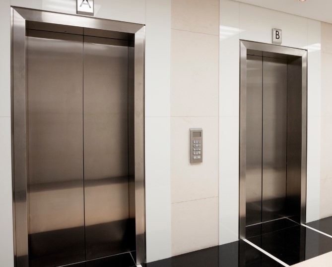 hospital_lift_3