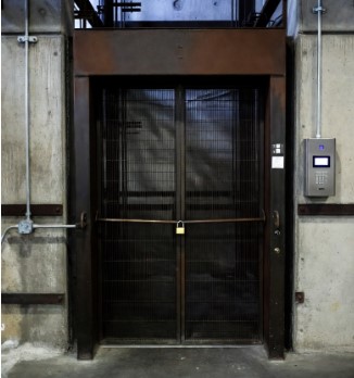 freight_elevator_3